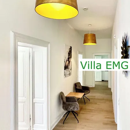 Willa Emg Nah Duesseldorf Essen Dortmund, Familien Gruppen Bis 27 Personen, 3 Kuechen, Kaminofen, Terrasse Velbert
