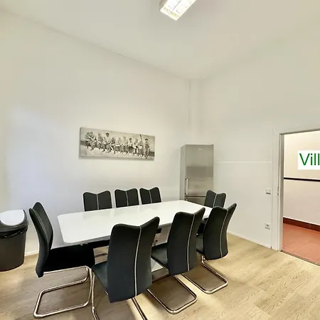 Willa Emg Nah Duesseldorf Essen Dortmund, Familien Gruppen Bis 27 Personen, 3 Kuechen, Kaminofen, Terrasse Velbert
