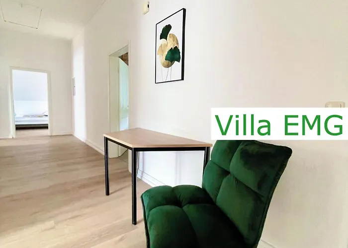 Emg Nah Duesseldorf Essen Dortmund, Familien Gruppen Bis 27 Personen, 3 Kuechen, Kaminofen, Terrasse Villa Velbert