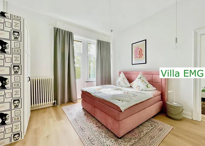 Emg Nah Duesseldorf Essen Dortmund, Familien Gruppen Bis 27 Personen, 3 Kuechen, Kaminofen, Terrasse * Velbert